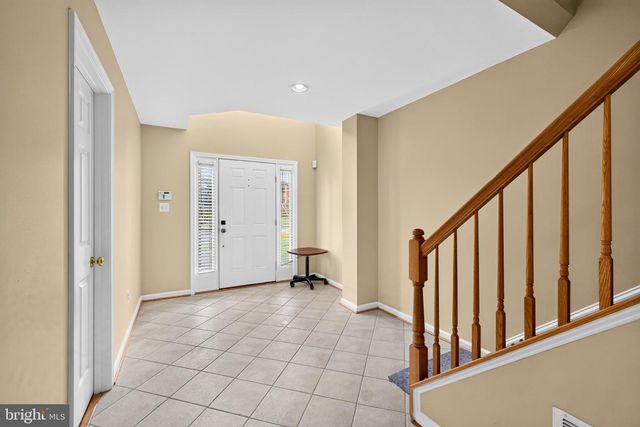 16936 JED FOREST LN, Woodbridge, VA 22191