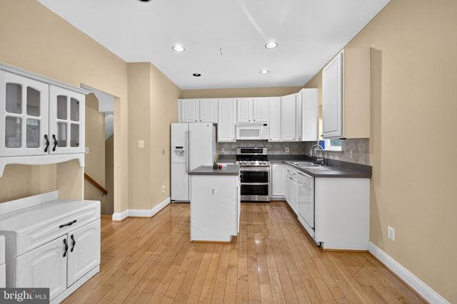 16936 JED FOREST LN, Woodbridge, VA 22191