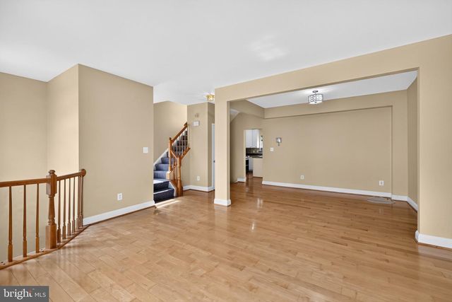 16936 JED FOREST LN, Woodbridge, VA 22191