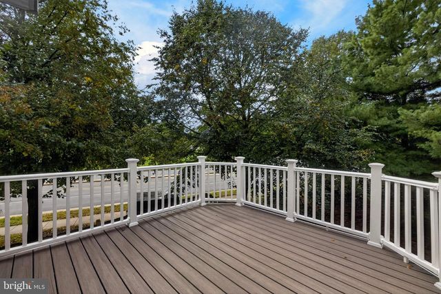 16936 JED FOREST LN, Woodbridge, VA 22191