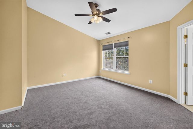16936 JED FOREST LN, Woodbridge, VA 22191
