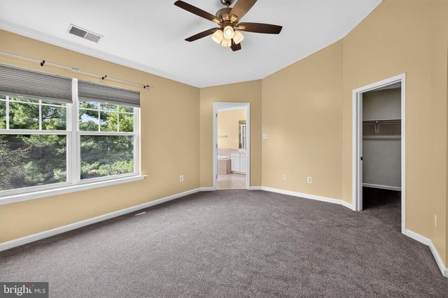 16936 JED FOREST LN, Woodbridge, VA 22191