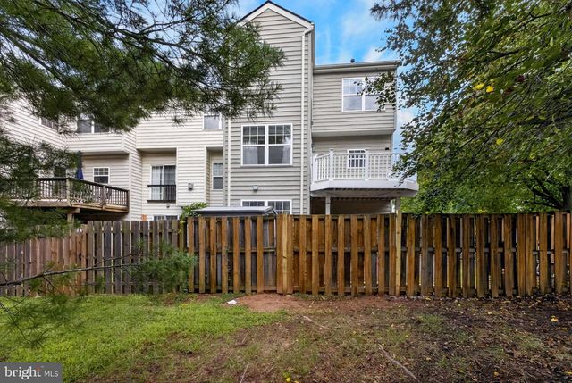 16936 JED FOREST LN, Woodbridge, VA 22191