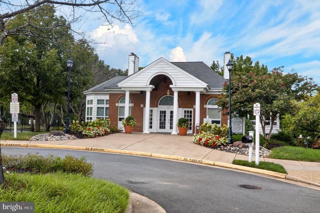 16936 JED FOREST LN, Woodbridge, VA 22191