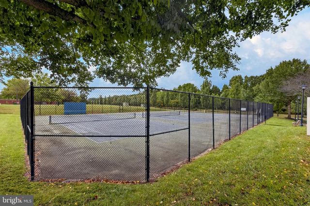 16936 JED FOREST LN, Woodbridge, VA 22191