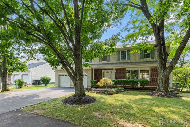 9 Van Arsdale Court, East Brunswick, NJ 08816