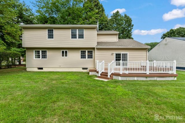 9 Van Arsdale Court, East Brunswick, NJ 08816