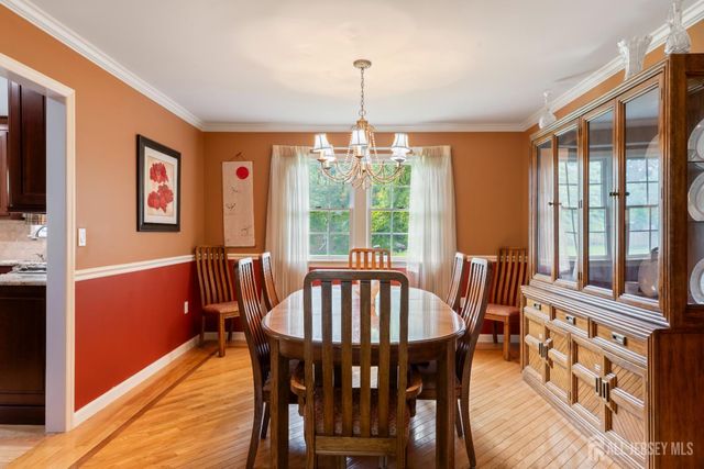 9 Van Arsdale Court, East Brunswick, NJ 08816