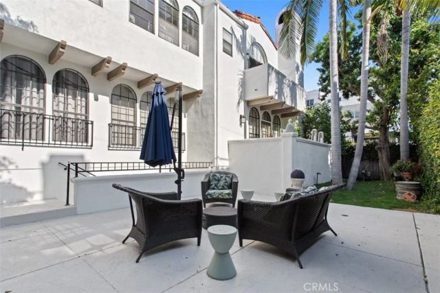 1409 Havenhurst Drive 3, West Hollywood, CA 90046