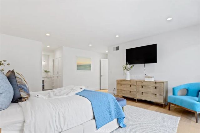 1409 Havenhurst Drive 3, West Hollywood, CA 90046