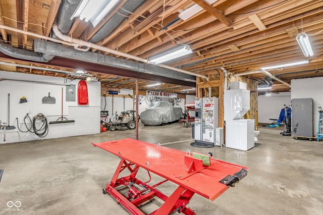 306 Overlook Trail, Plainfield, IN 46168