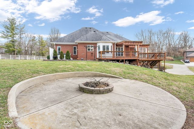 306 Overlook Trail, Plainfield, IN 46168