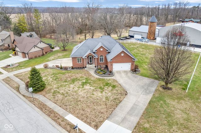 306 Overlook Trail, Plainfield, IN 46168