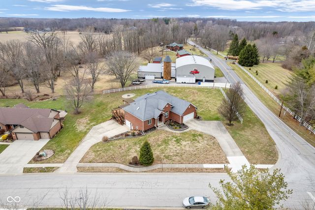 306 Overlook Trail, Plainfield, IN 46168
