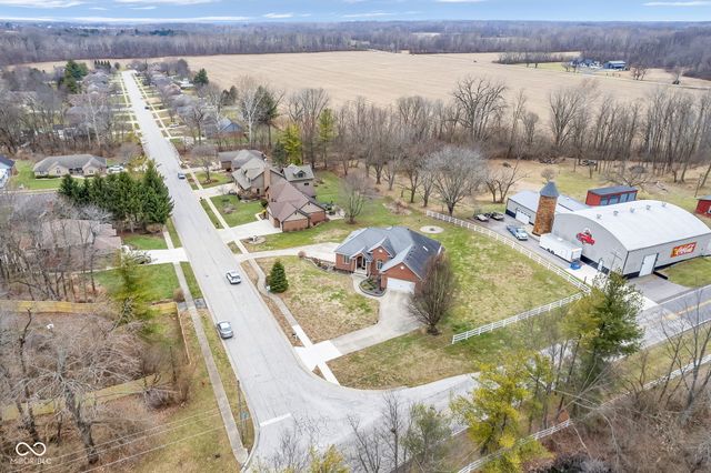 306 Overlook Trail, Plainfield, IN 46168