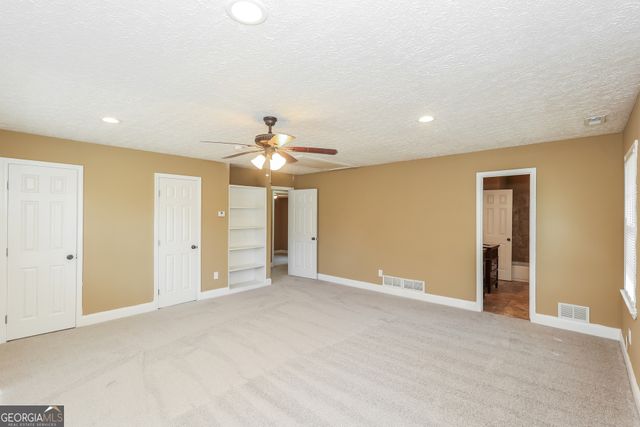 325 Longview Road, Fayetteville, GA 30214