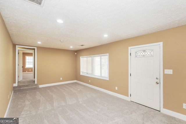 325 Longview Road, Fayetteville, GA 30214