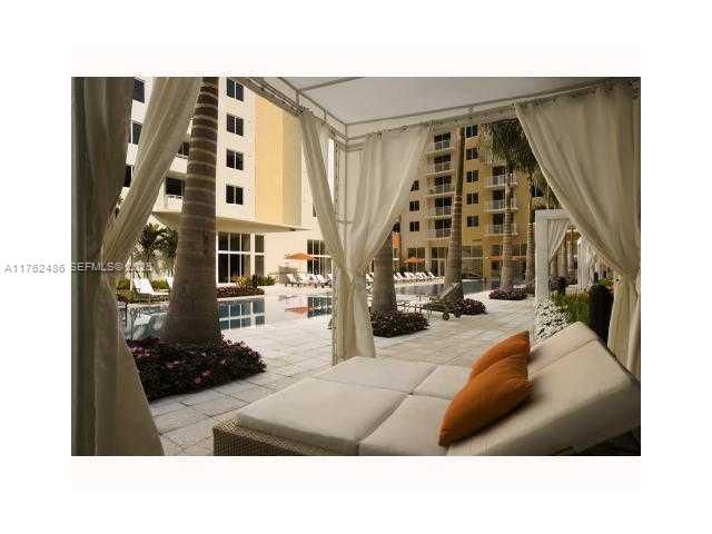 2775 NE 187th Street 527, Aventura, FL 33180