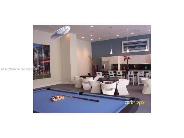 2775 NE 187th Street 527, Aventura, FL 33180