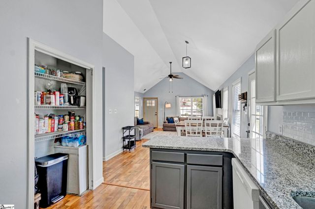 114 Wonderberry Court, Boiling Springs, SC 29316