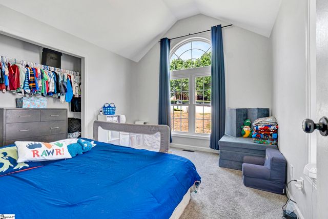 114 Wonderberry Court, Boiling Springs, SC 29316