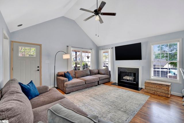 114 Wonderberry Court, Boiling Springs, SC 29316