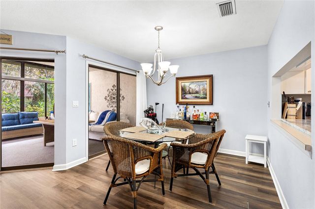 402 CLUSTERWOOD DRIVE, Yalaha, FL 34797