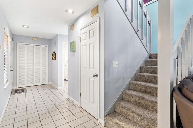 402 CLUSTERWOOD DRIVE, Yalaha, FL 34797