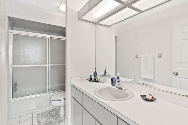 402 CLUSTERWOOD DRIVE, Yalaha, FL 34797