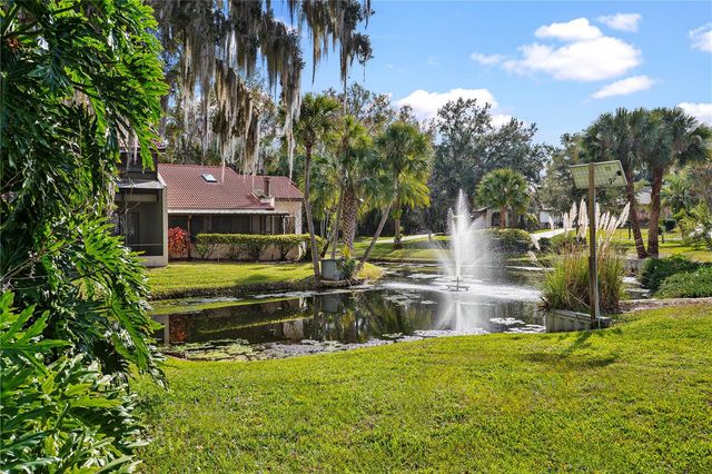 402 CLUSTERWOOD DRIVE, Yalaha, FL 34797