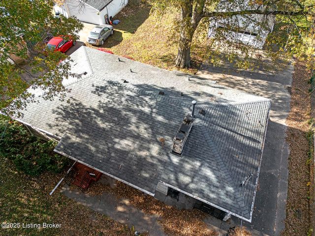 4930 Fielding Way, Louisville, KY 40216