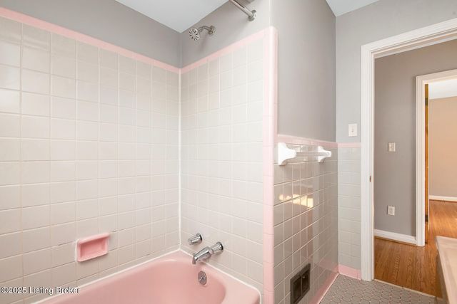 4930 Fielding Way, Louisville, KY 40216