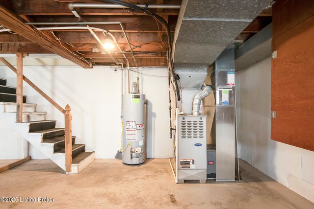 4930 Fielding Way, Louisville, KY 40216