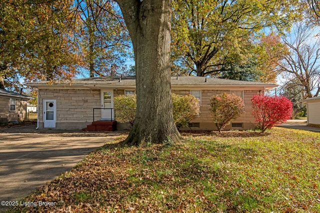 4930 Fielding Way, Louisville, KY 40216