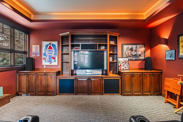 19558 Fairway Ridge Lane, Bend, OR 97702