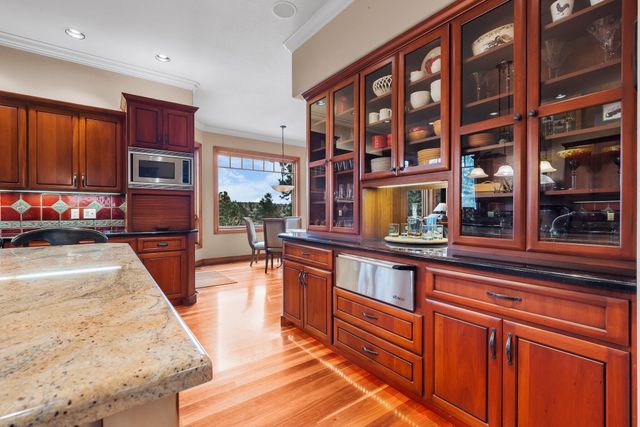 19558 Fairway Ridge Lane, Bend, OR 97702