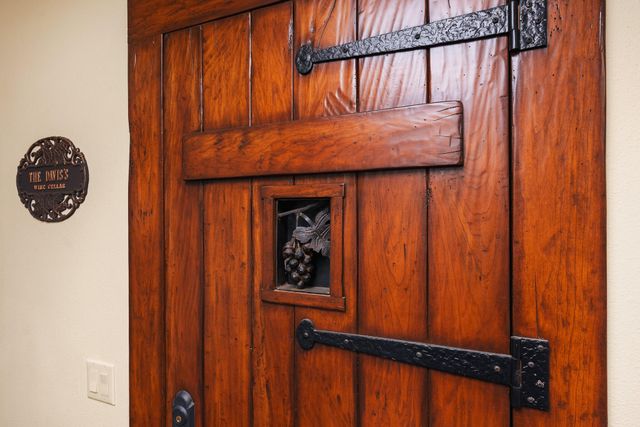 19558 Fairway Ridge Lane, Bend, OR 97702