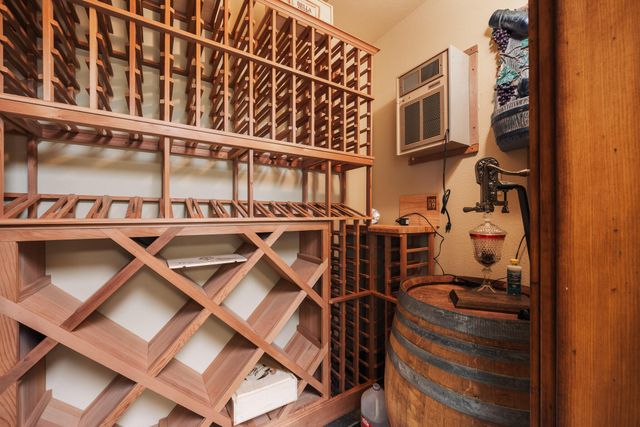 19558 Fairway Ridge Lane, Bend, OR 97702