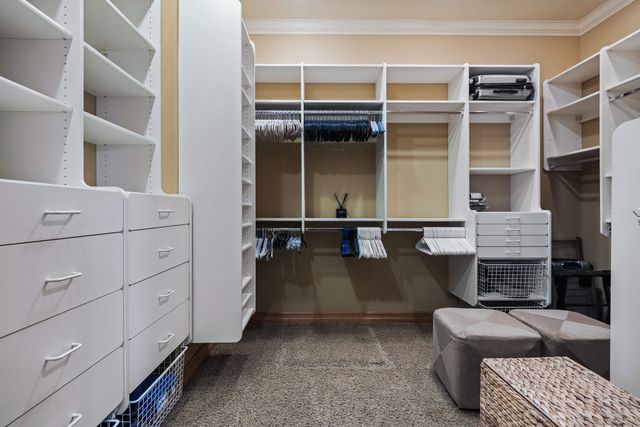 19558 Fairway Ridge Lane, Bend, OR 97702