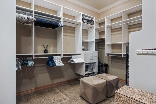 19558 Fairway Ridge Lane, Bend, OR 97702