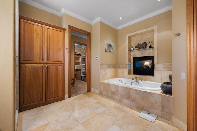 19558 Fairway Ridge Lane, Bend, OR 97702