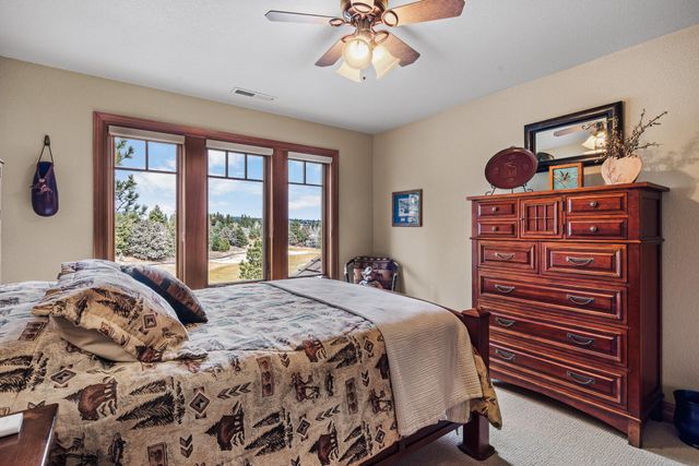 19558 Fairway Ridge Lane, Bend, OR 97702