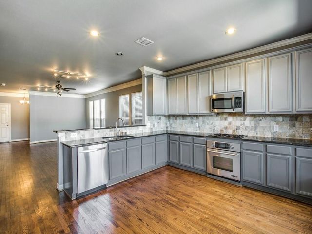 2330 Throckmorton Street, Dallas, TX 75219