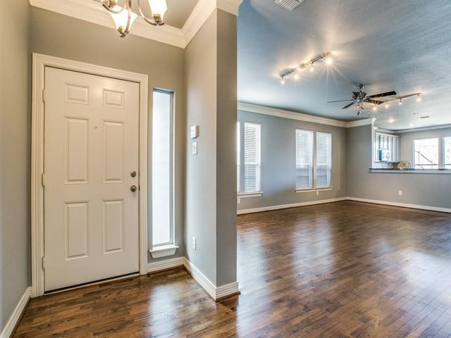 2330 Throckmorton Street, Dallas, TX 75219