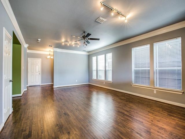 2330 Throckmorton Street, Dallas, TX 75219