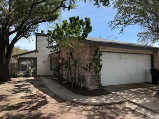 6318 Club Oaks, San Antonio, TX 78249