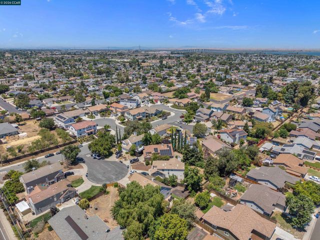 400 Devon Ct, Oakley, CA 94561