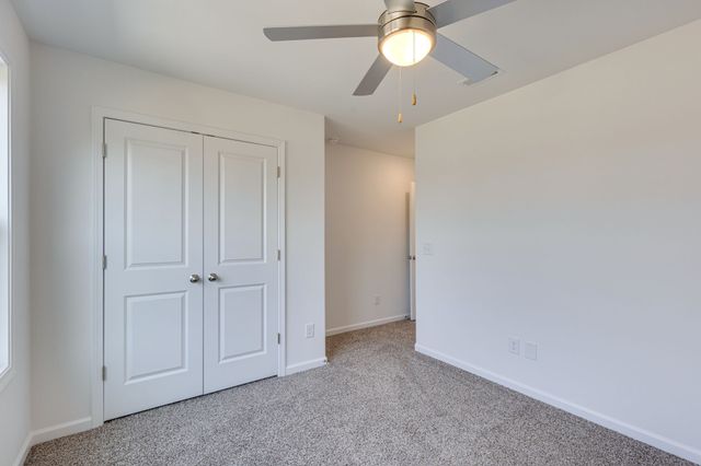 865 Dogwood Trail, Clarksville, TN 37042