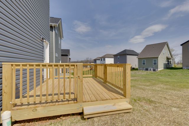 865 Dogwood Trail, Clarksville, TN 37042