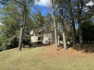 340 Farm Path, Roswell, GA 30075